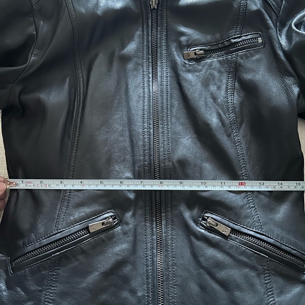 Black Leather Jacket with detachable Hood see pics. Soft leather worn once - Picture 14 of 15